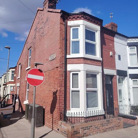 Villa 39 Cowley Road Liverpool Exterior foto